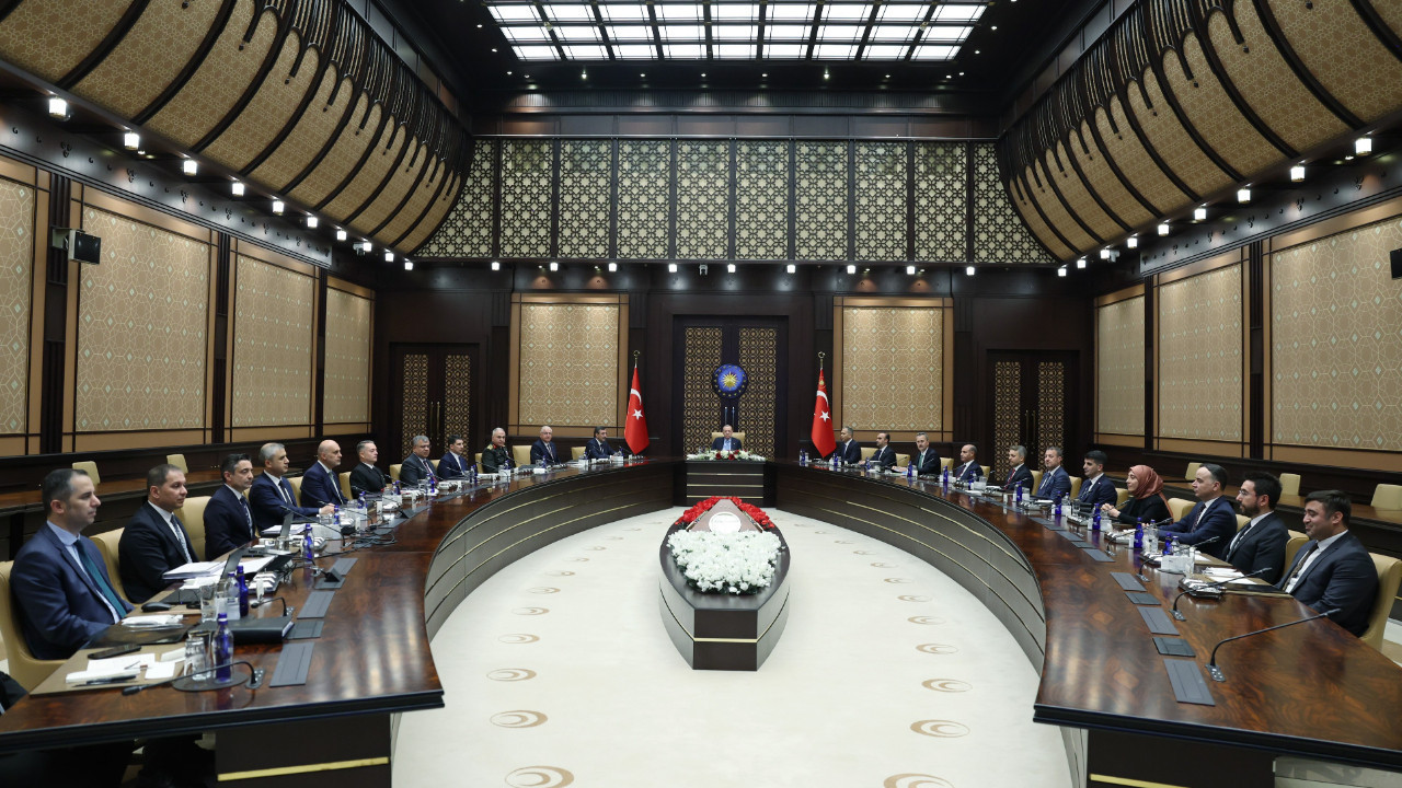 Savunma sanayi için kritik toplantı! Cumhurbaşkanı Erdoğan öncülüğünde toplandı