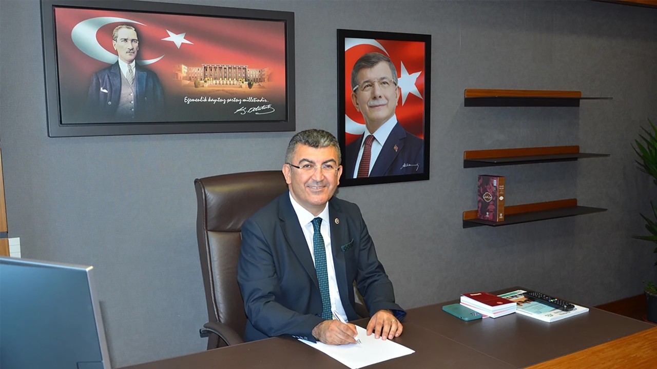 Gelecek Partisi bir sandalye kaybetti! Konya Milletvekili Hasan Ekici istifa etti... Hasan Ekici kimdir?