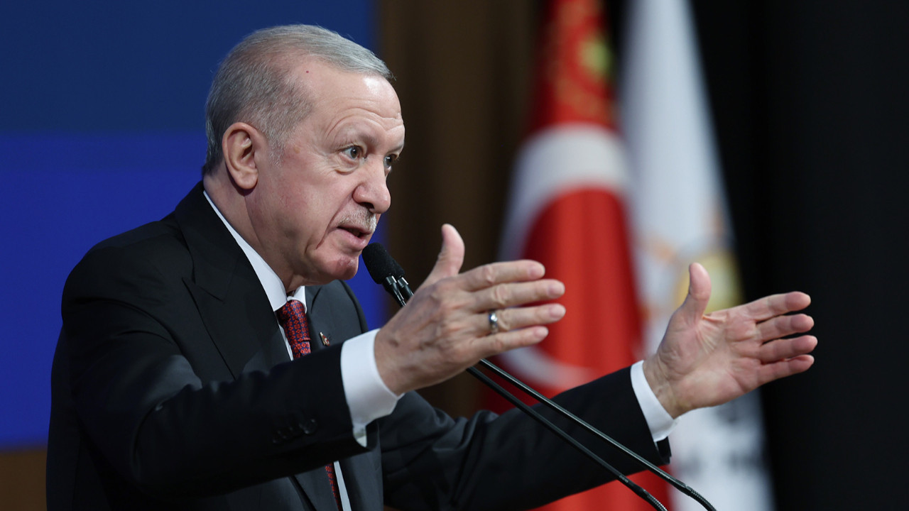 Cumhurbaşkanı Erdoğan'dan 'doğurganlık hızı' çıkışı: Felaket!
