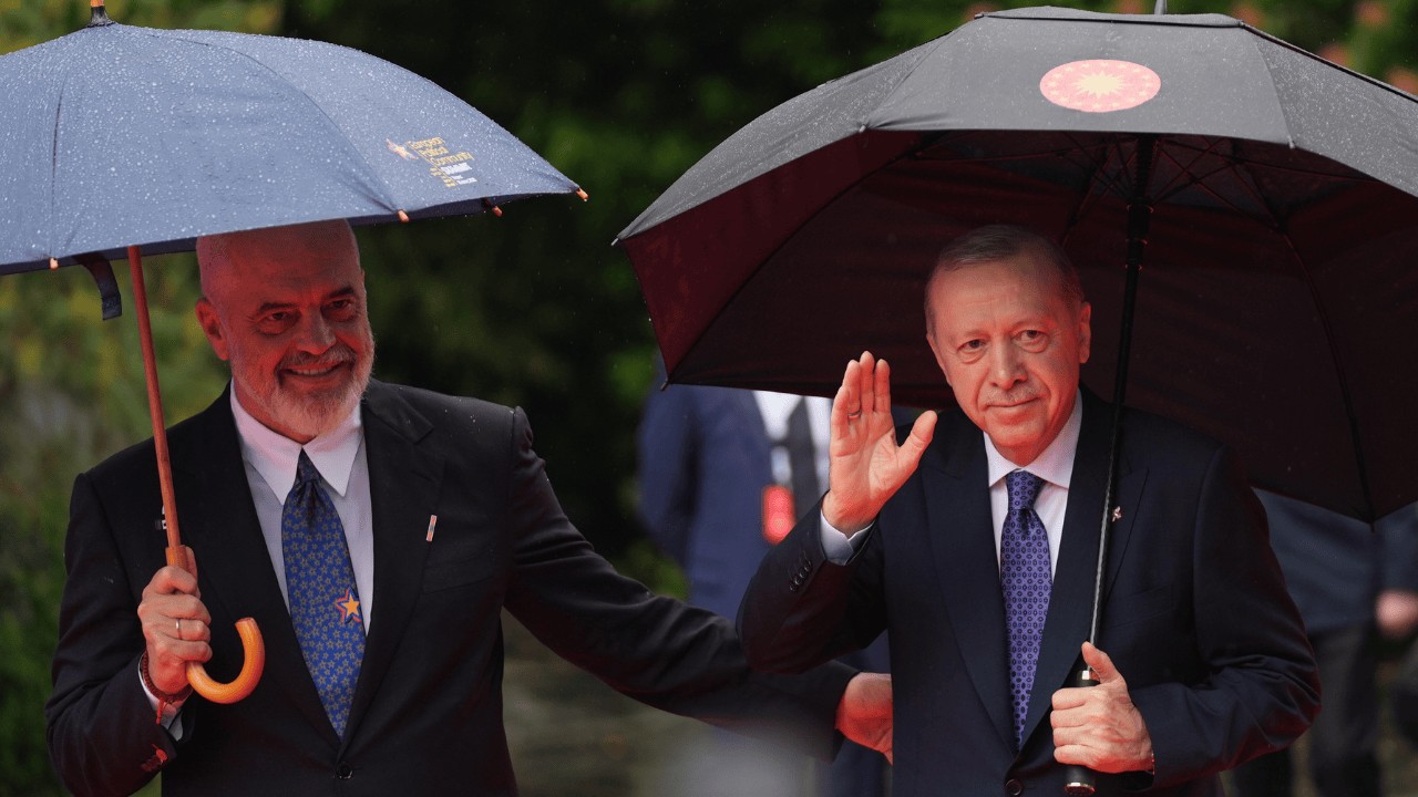 Cumhurbaşkanı Erdoğan Arnavutluk'ta, Avrupa Siyasi Topluluğu Zirvesi'nde ne oldu?