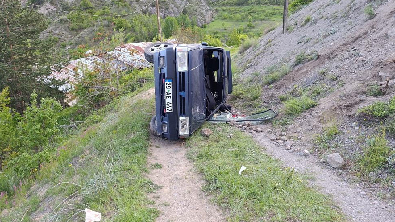 Gümüşhane'de trafik kazası! Yaralılar var