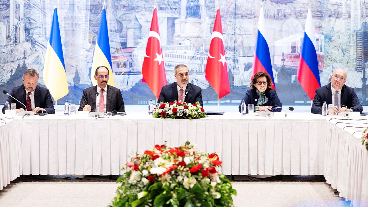 Rus uzman Mira Terada Aydınlık Avrupa?ya konuştu: Rusya Batı'nın ültimatomlarına teslim olmaz