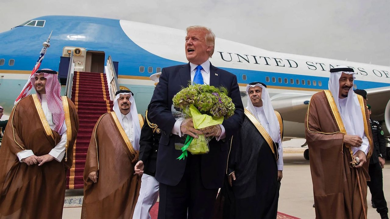 Uzmanlar bölgedeki gelişmeleri değerlendirdi ‘Trump, Ortadoğu’da Çin’i taklit ediyor’