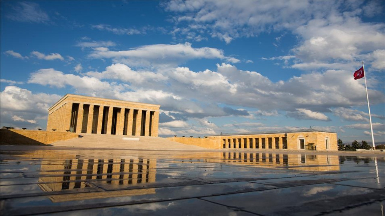 19 Mayıs'ta Anıtkabir kaça kadar açık? Anıtkabir ziyaret saatleri