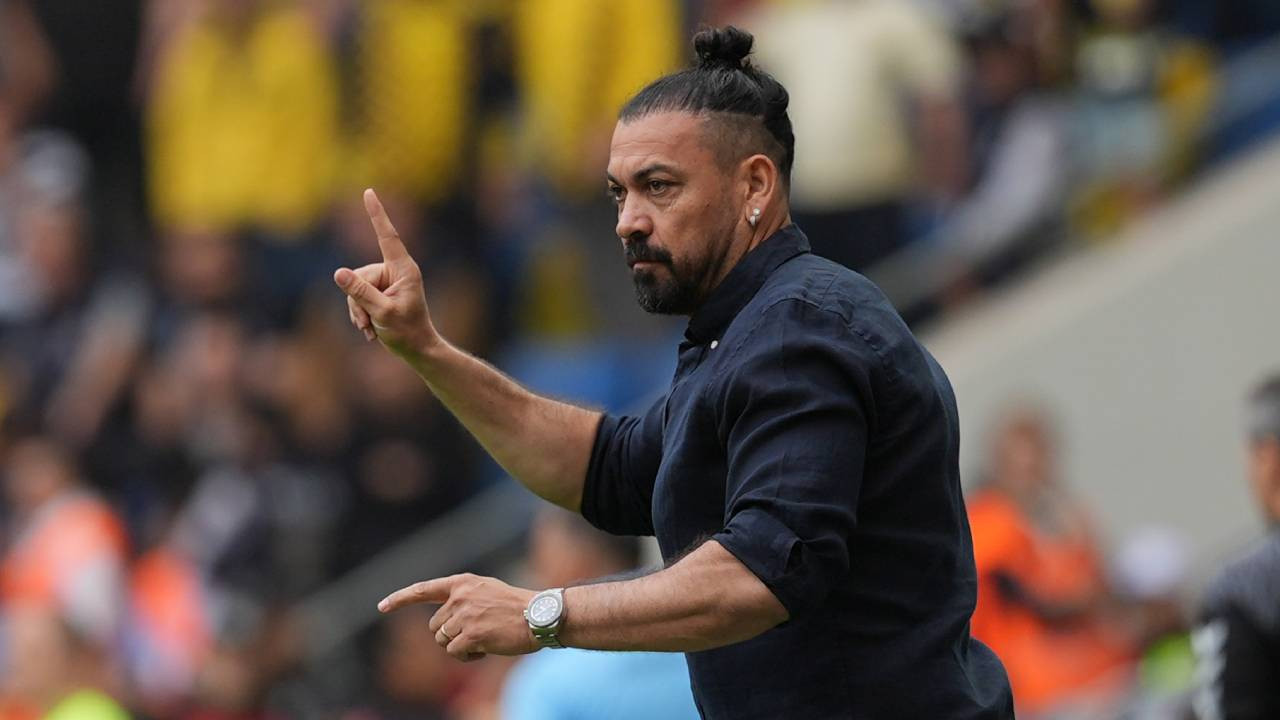 Amed Sportif Faaliyetler'de Servet Çetin dönemi sona erdi