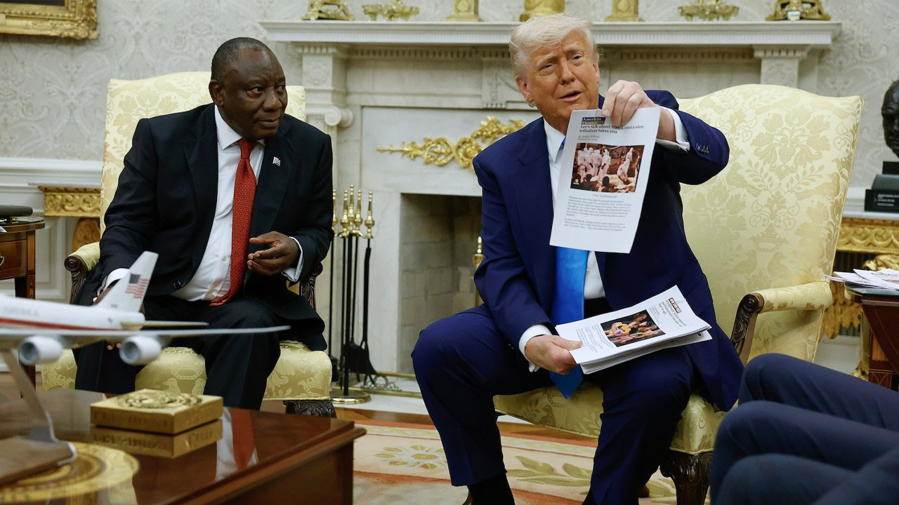 ABD Başkanı Trump Güney Afrika'da beyazlar soykırıma uğruyor demişti! Gerçek başka çıktı
