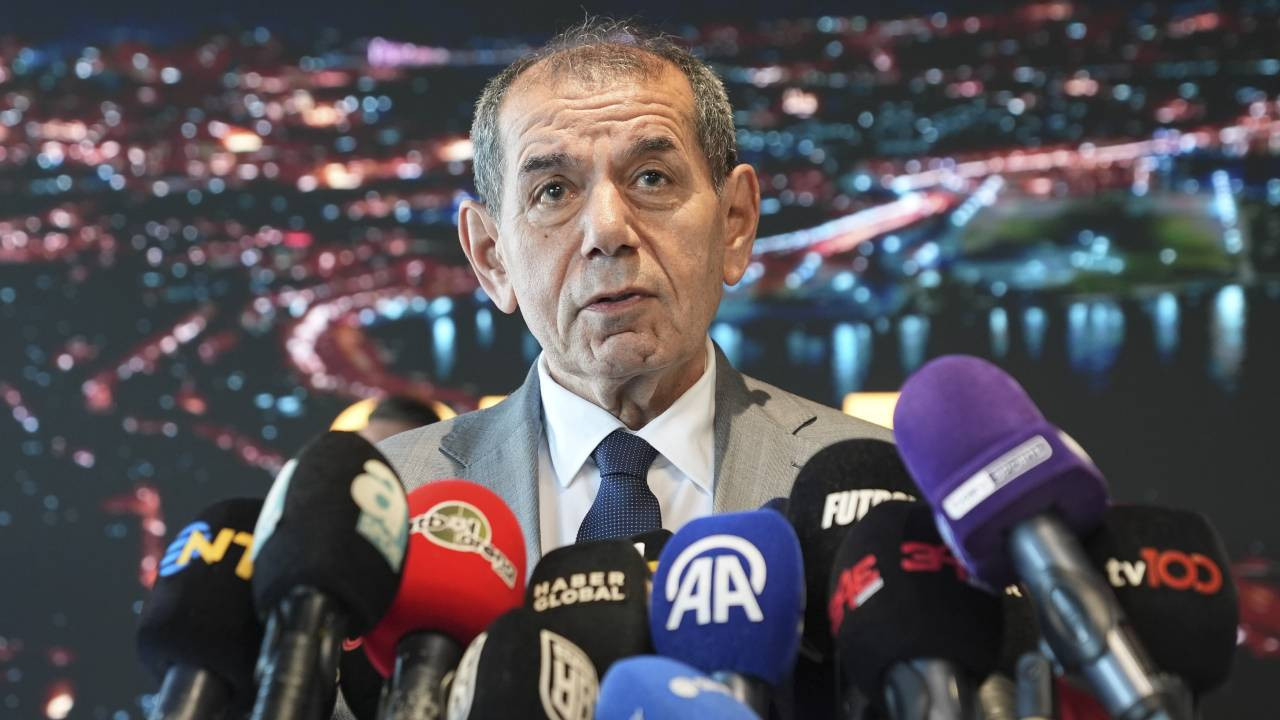 Galatasaray Başkanı Dursun Özbek'ten taraftarlara çağrı