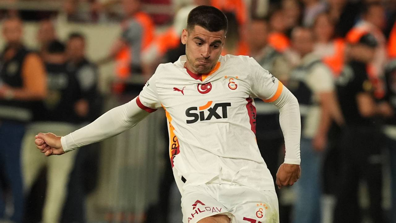 Morata, Galatasaray'ın şampiyonluk kutlamasına neden katılmadı? Okan Buruk konuya açıklık getirdi