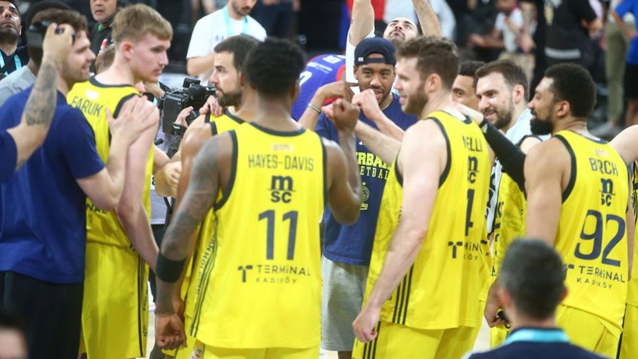 Fenerbahçe, Basketbol Süper Ligi'nde finalde