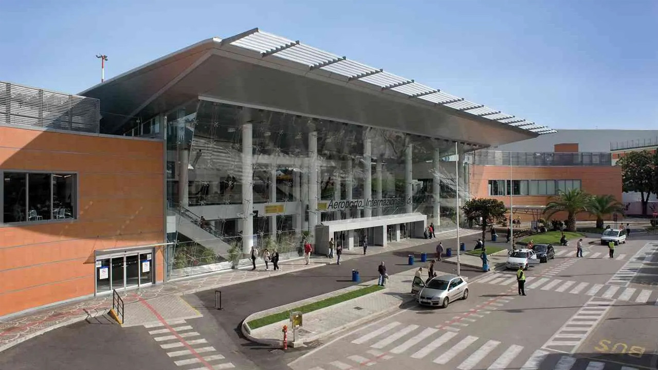 Radar arızası çıktı! Uçuşlar iptal oldu