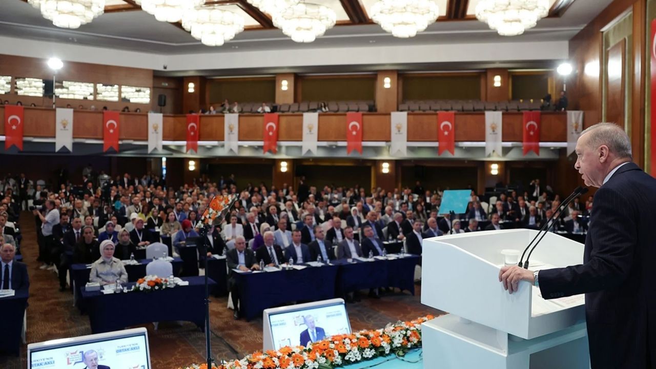 AK Parti kampa giriyor! Gündem: Terörsüz Türkiye, ekonomi ve anayasa