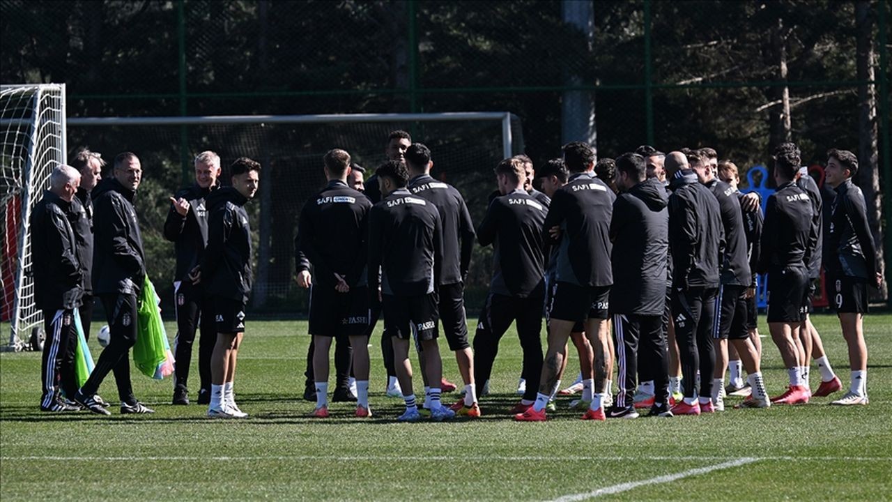 Beşiktaş'ın hazırlık maçları tarihleri netleşti! İşte siyah-beyazlıların rakipleri