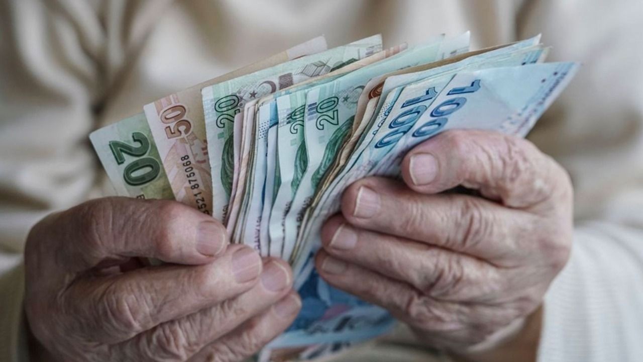 Emekli ve memur zammı için geri sayım başladı! İşte masadaki rakamlar