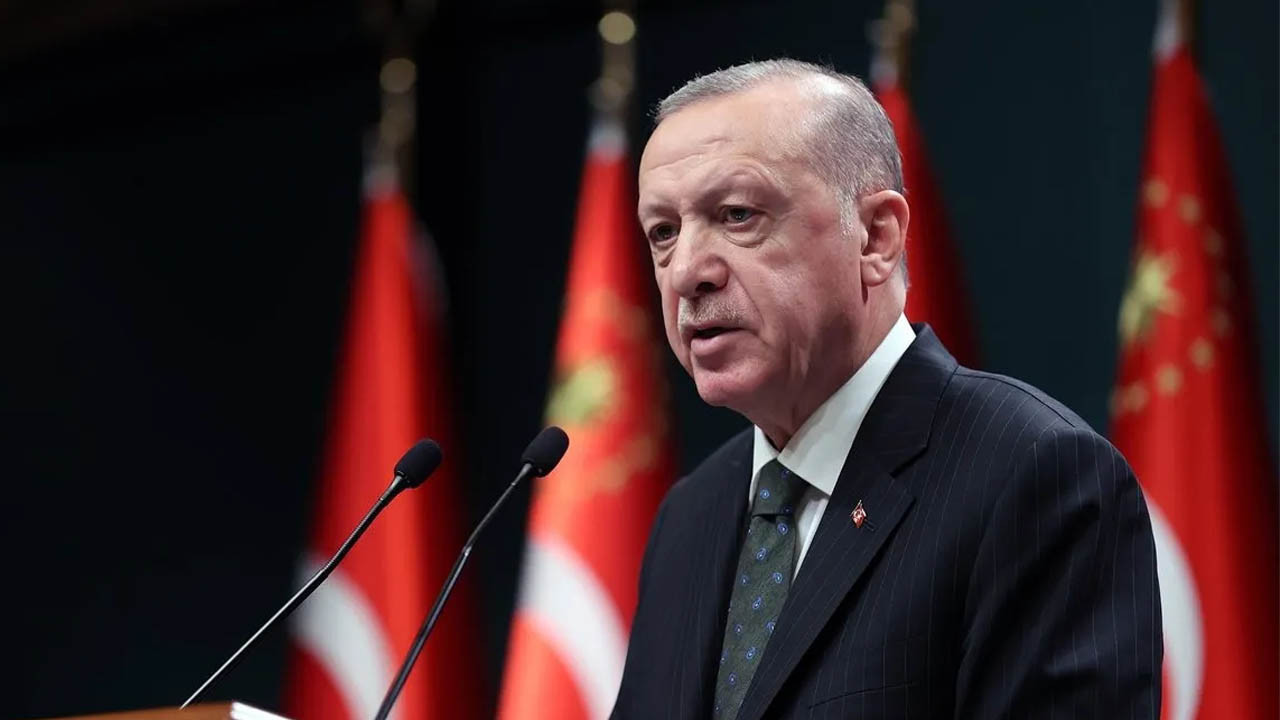 Cumhurbaşkanı Erdoğan'dan Hindistan'daki uçak kazası sonrası ilk mesaj