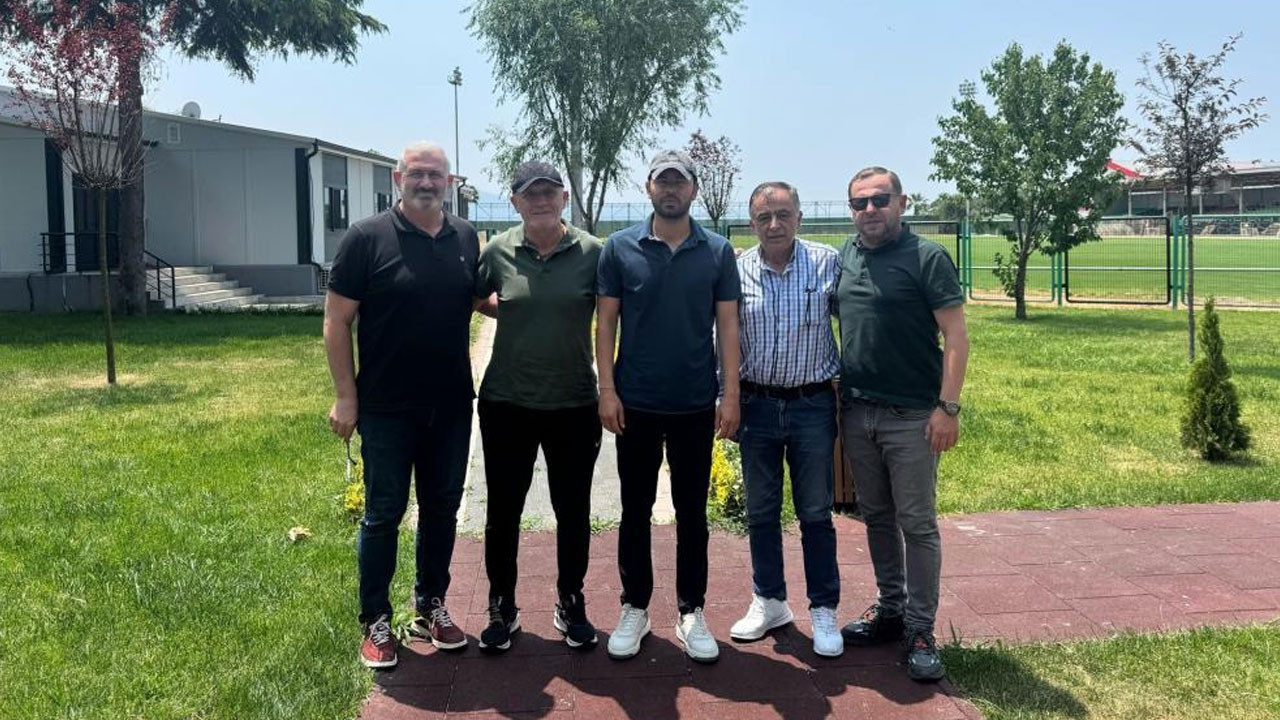 Kocaelispor'da teknik direktör Selçuk İnan görevine başladı