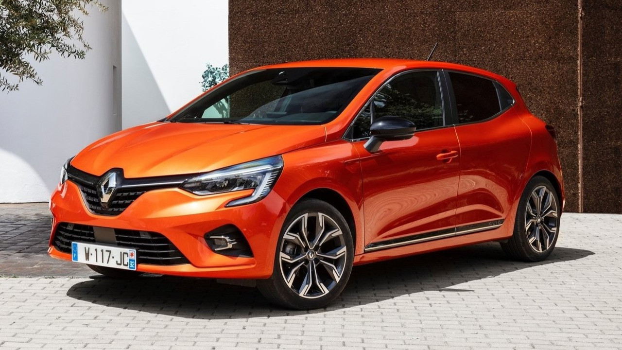 Türkiye'nin en çok satılan aracına zam üstüne zam! Güncel Renault fiyat listesi