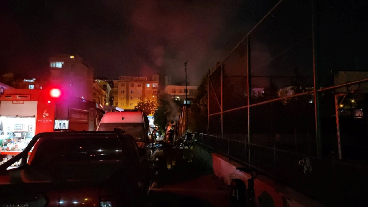 Oto sanayi yangını: Araçlar küle döndü!