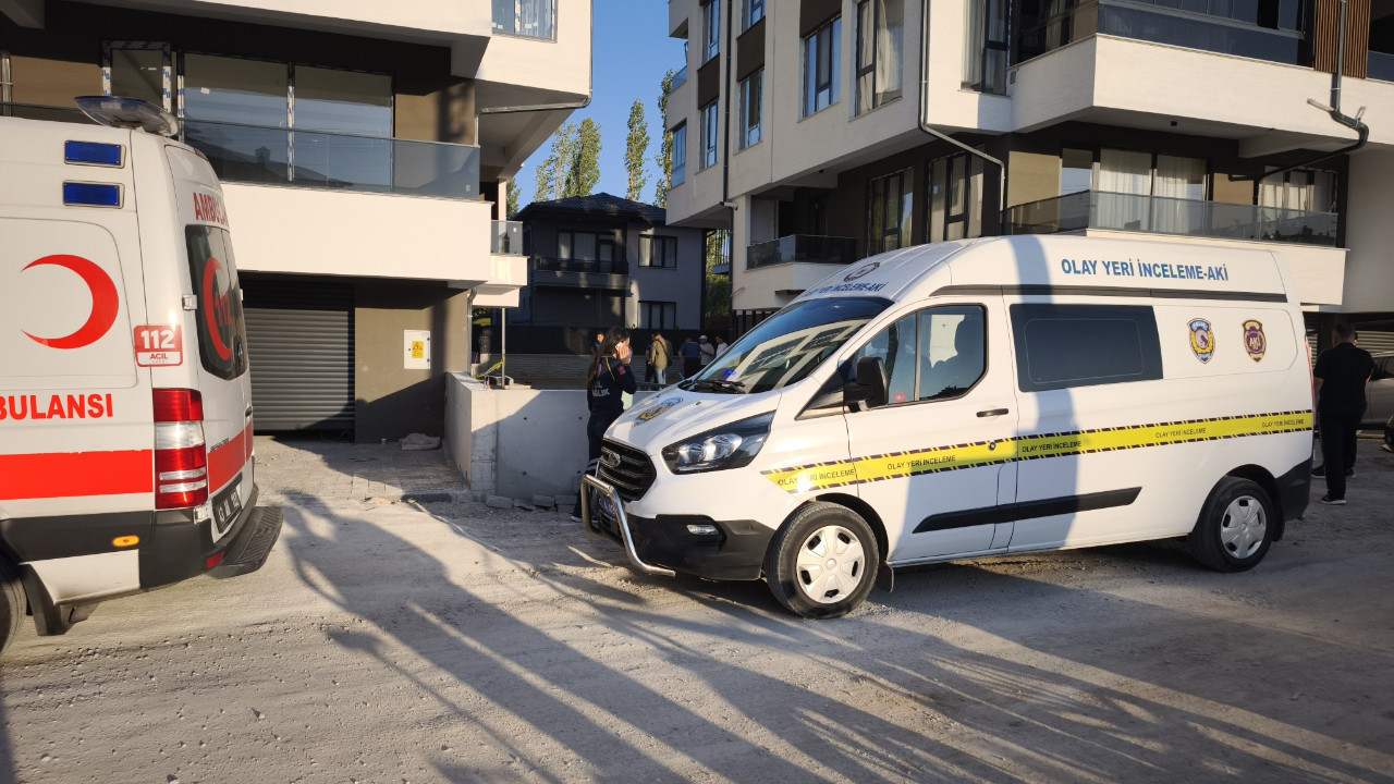 Kütahya'da işçi asansör boşluğuna düştü! Hayatını kaybetti