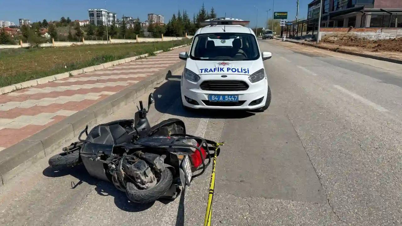 Uşak’ta otomobil ile motosiklet çarpıştı: 1 ölü