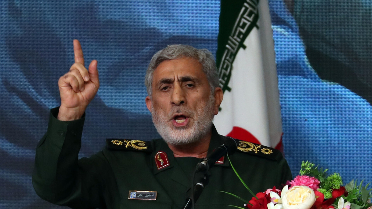 Şehit oldu denilen komutan kutlamalarda ortaya çıktı