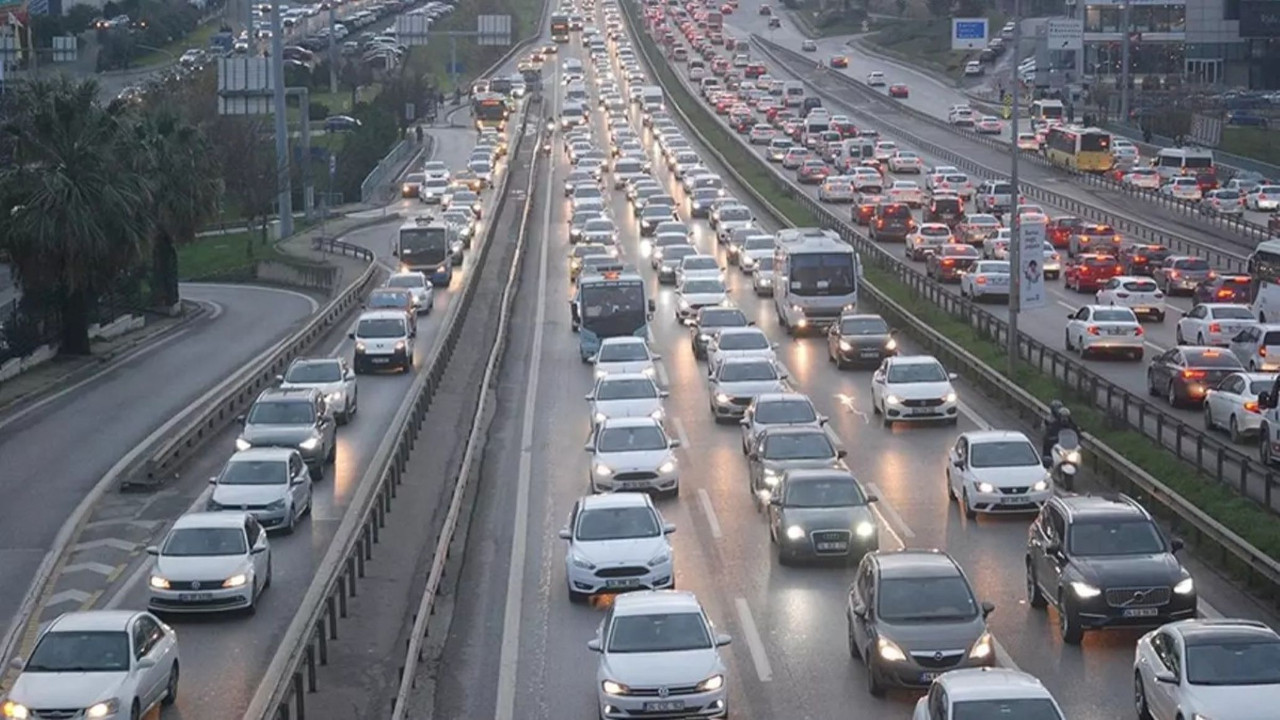 Karayollarında dikkat! İşte bugün trafiğe kapalı yollar