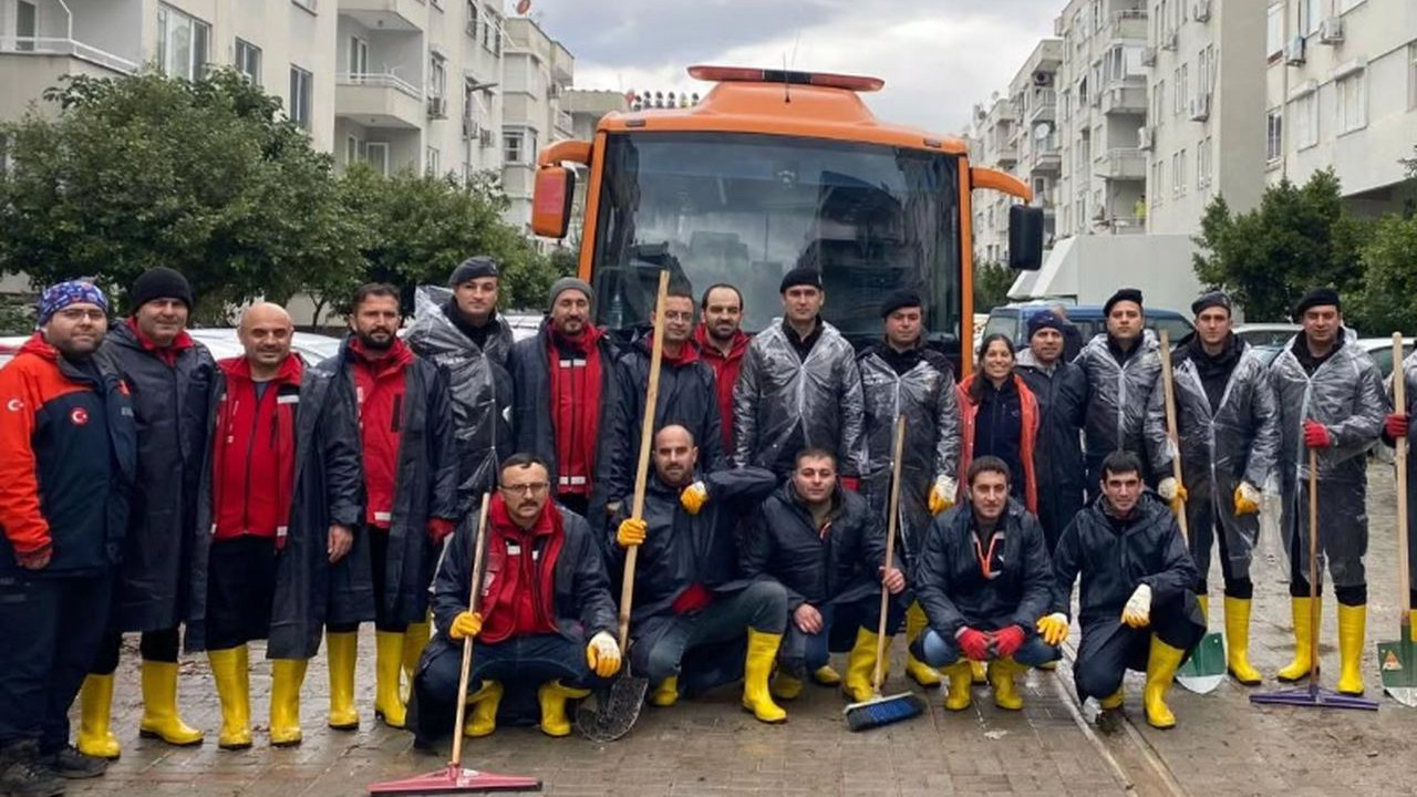 Afetlerde kadın Radyo Amatörleri