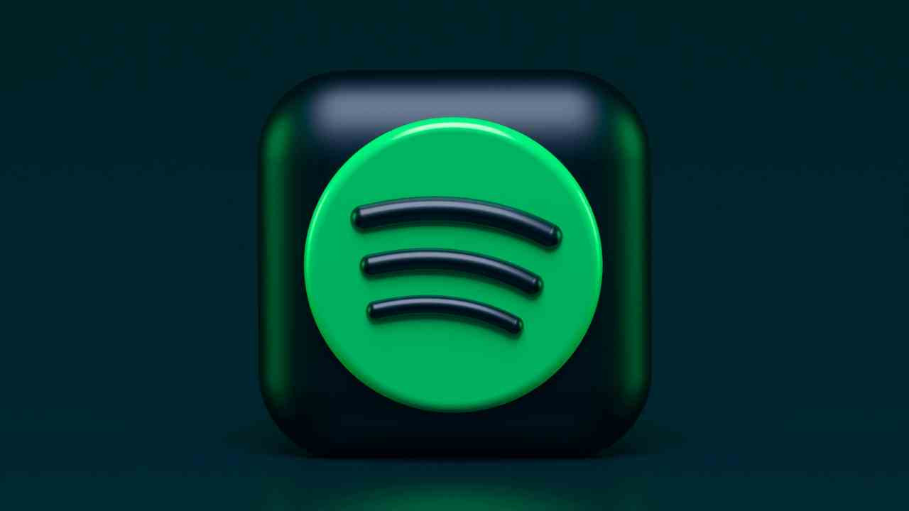 Bakan Yardımcısı Mumcu'dan Spotify'a sert uyarı: ‘Sanatçılarımıza yapılan hak ihlali görmezden gelindi’