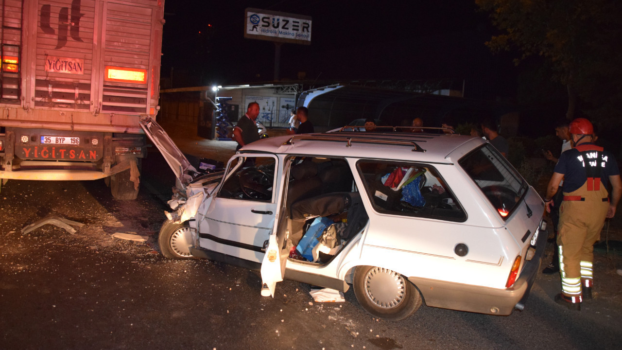 Manisa'nın Turgutlu ilçesinde kaza! 2 kişi yaralandı