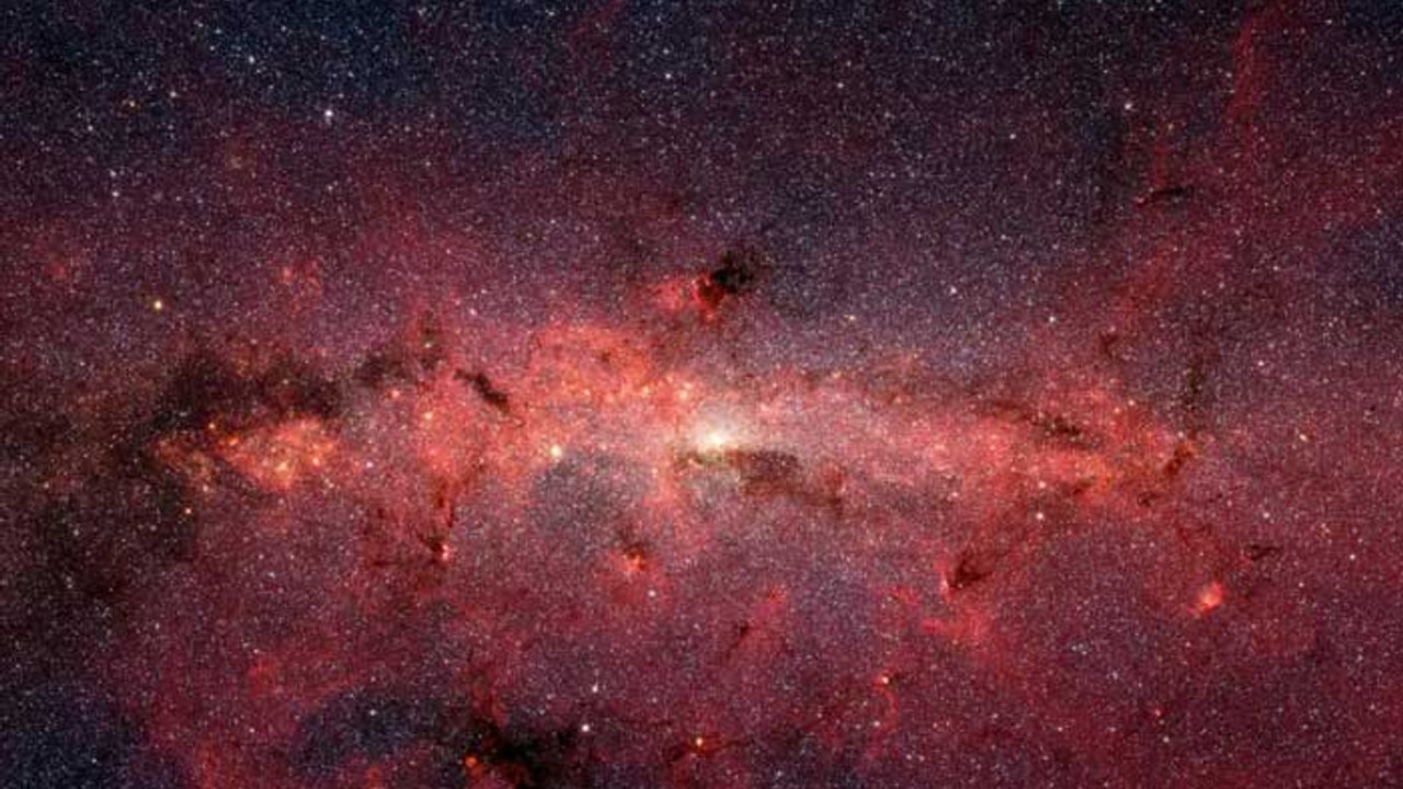 3 milyar ışık yılı ötede keşfedildi