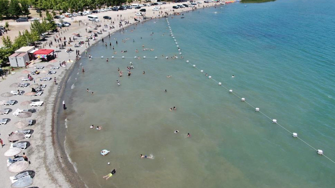 Elazığ'da acı olay! Yüzerken kalp krizi geçiren şahıs hayatını kaybetti