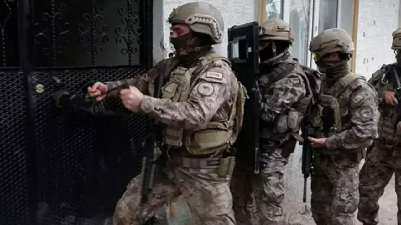 FETÖ’ye 20 ilde operasyon: 50 gözaltı, 33 tutuklama