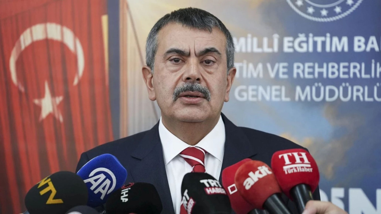 Bakan Tekin'den LGS eleştirilerine sert yanıt: "Pis koku varsa CHP'li belediyelerden gelir!"