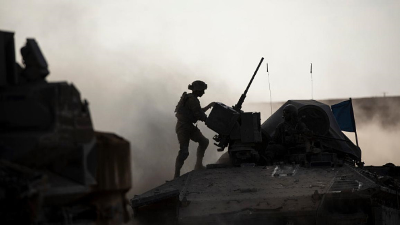 HAMAS Gazze'de İsrail'e ağır kayıplar verdiriyor... Üç İsrail askeri daha tankın içinde can verdi... İsrail Gazze'de toplam kaç asker kaybetti?