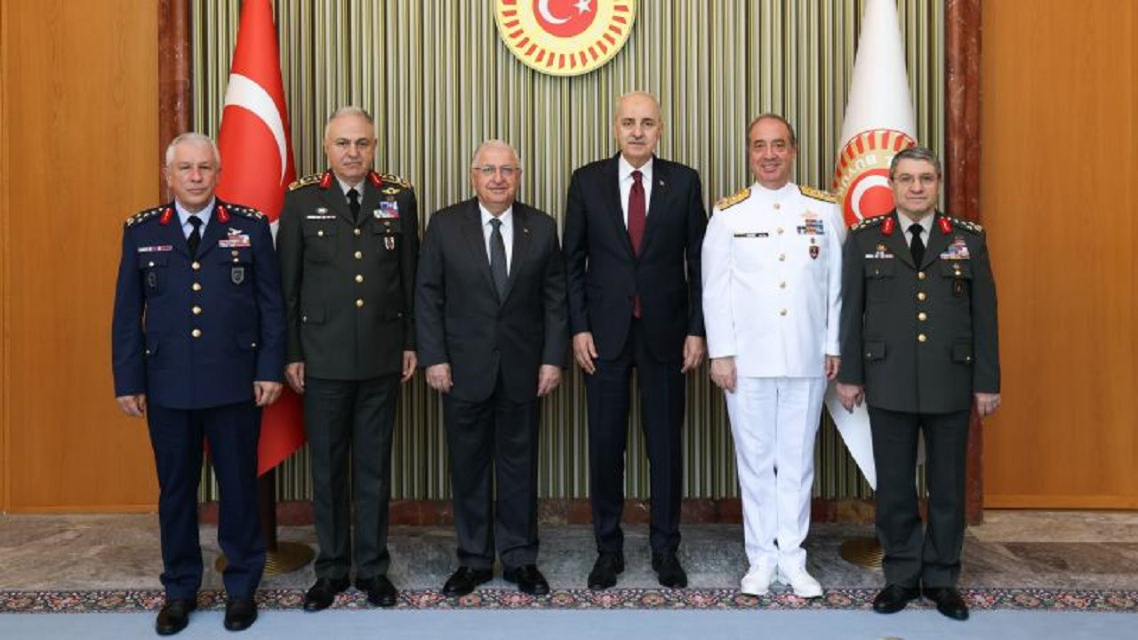 Ankara'da kritik zirve: Bakan Güler ve TSK komuta kademesi Kurtulmuş'la görüştü!