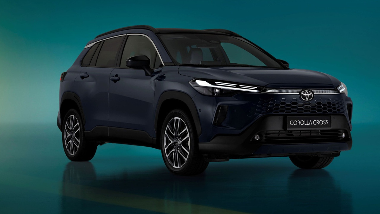 Toyota yenilenen Corolla Cross Hibrit 2025 modelini Türkiye’de satışa sundu