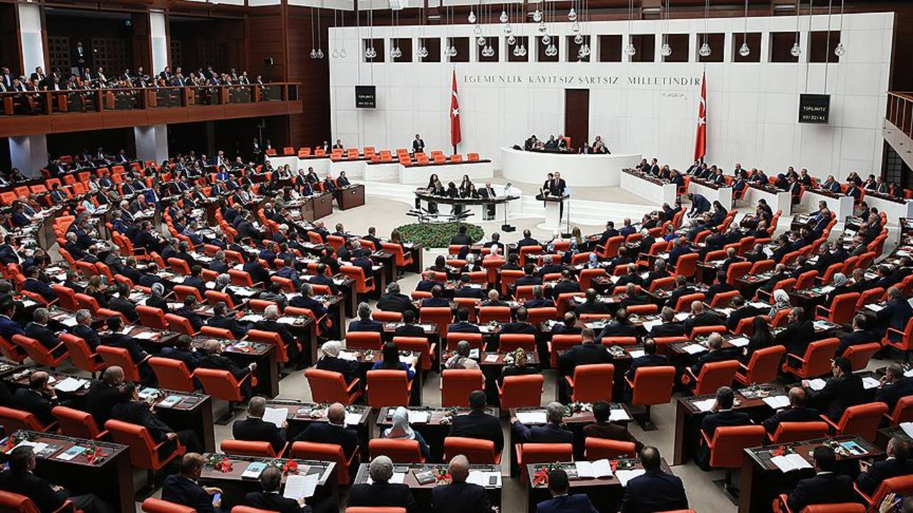 Şimdi gözler Meclis'te! Terörsüz Türkiye komisyonun tüm üyeleri belli oldu! Komisyonun üyeleri kim oldu?