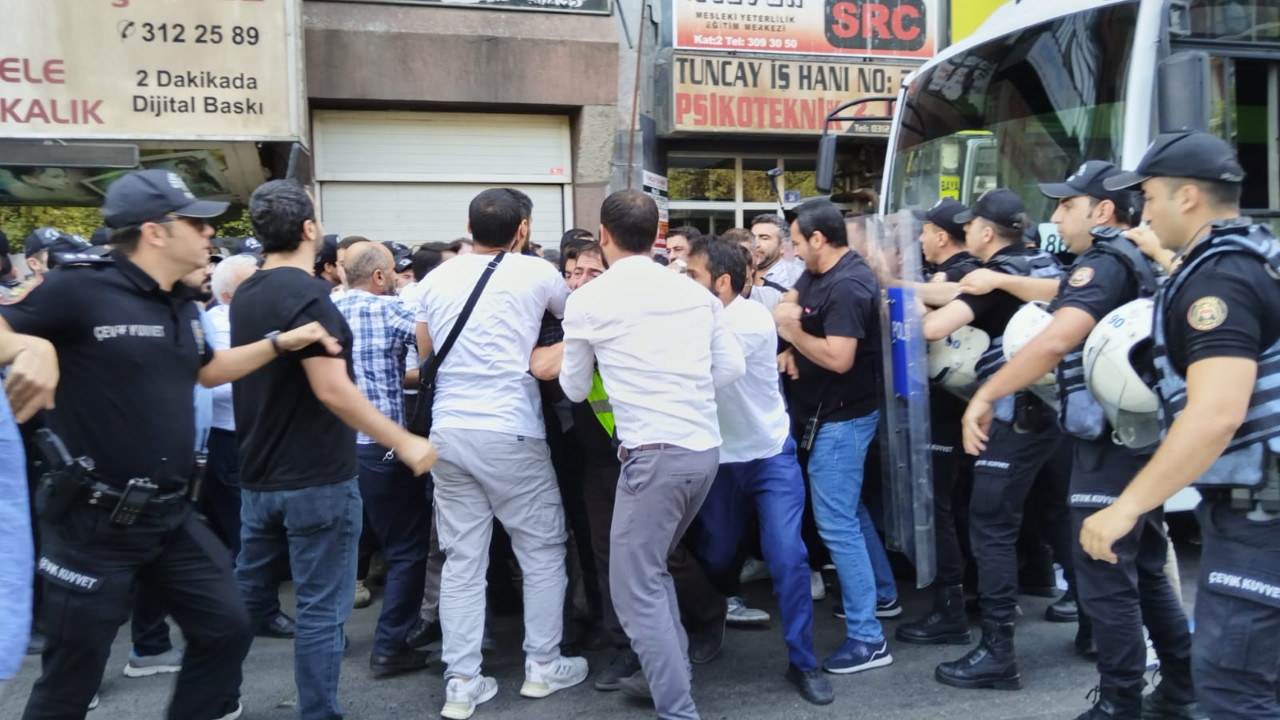 Furkancıların merkezine mühürleme