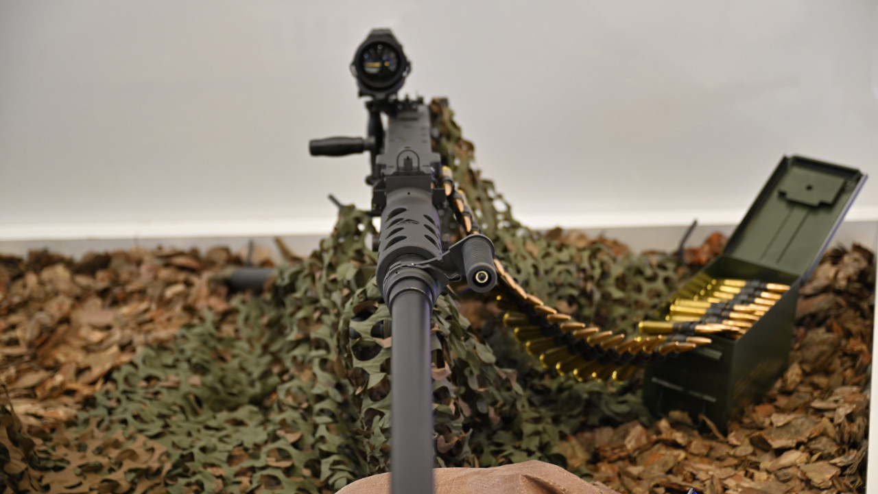 Yerli ağır makineli tüfek görücüye çıktı