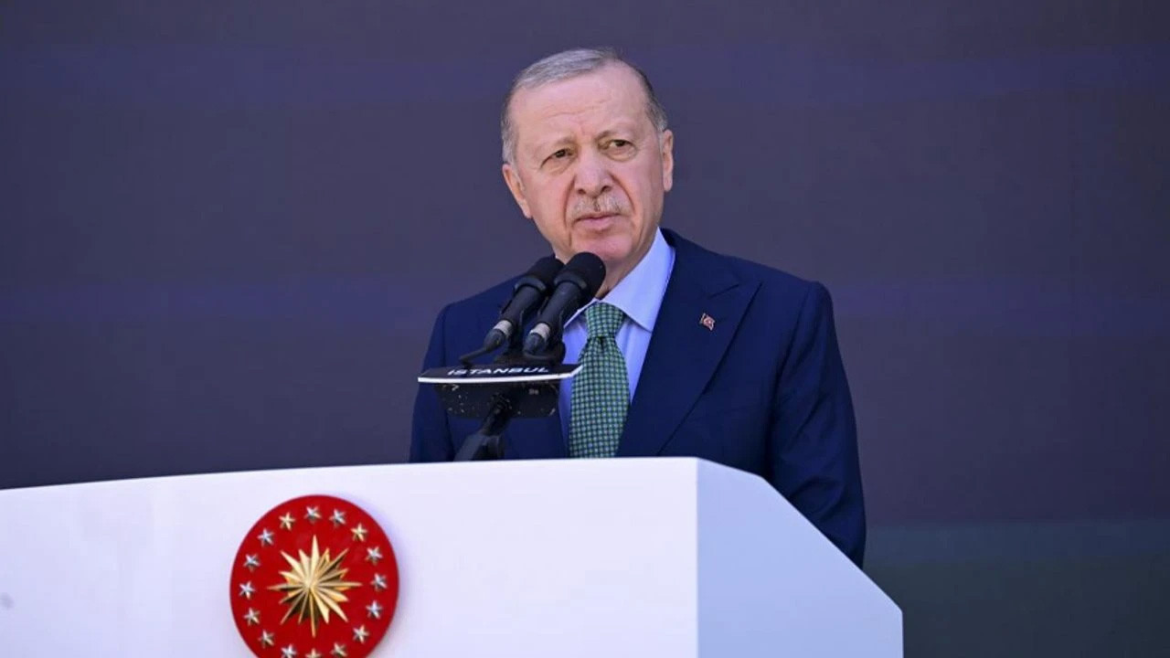 Cumhurbaşkanı Erdoğan muhalefete yüklendi: Rüşvetçileri kaçırmak için polise iftira atamazlar