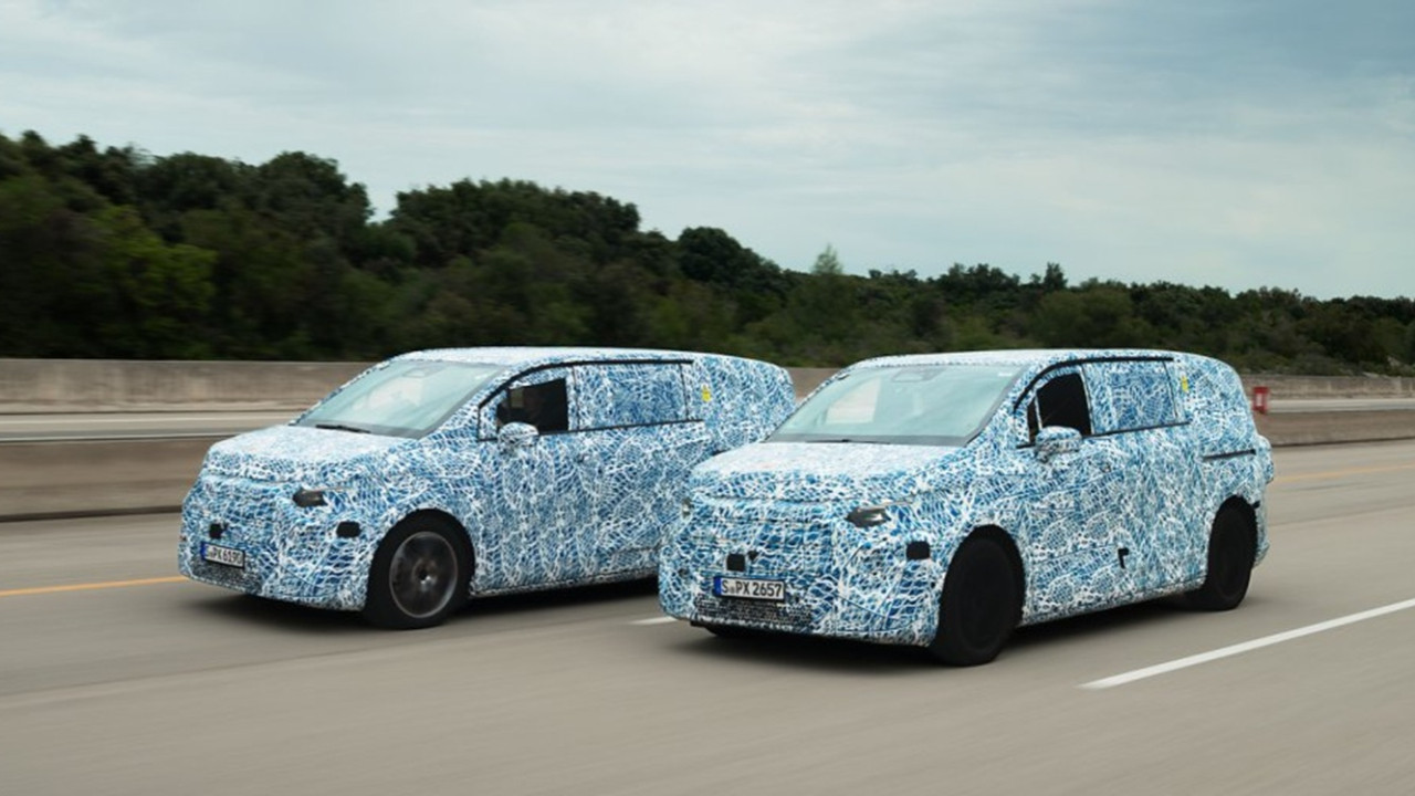 Yeni Mercedes-Benz VLE’den Üçlü Verimlilik Skoru: Yeni VLE, Elektrikli Van Çağını Başlatıyor