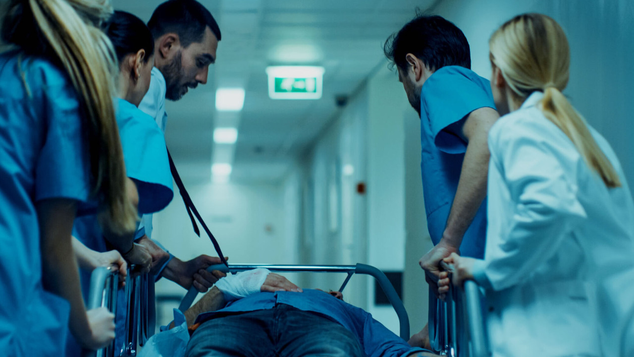 Sağlık çalışanlarından gece mesaisine çift ücret talebi