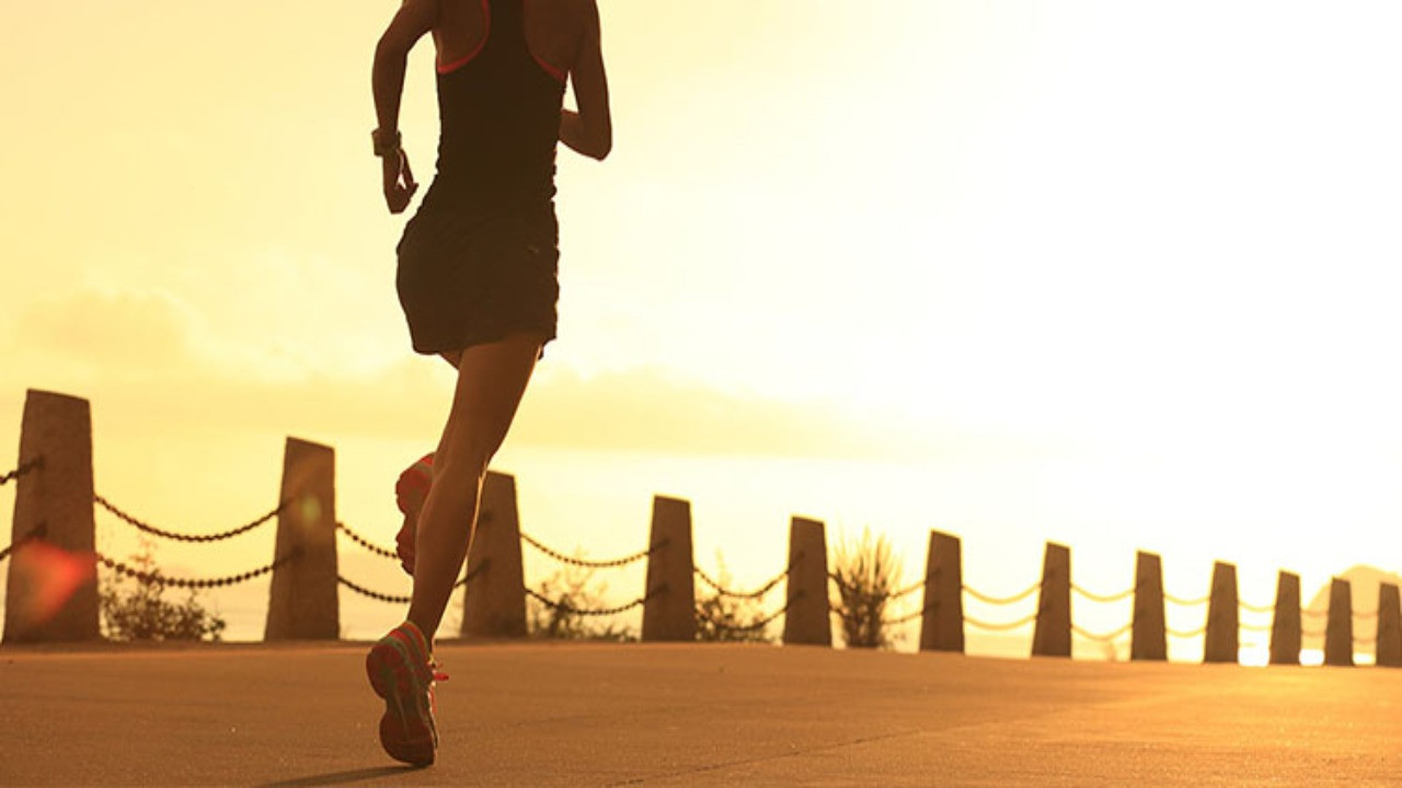 Yaz aylarında spor yapanlar dikkat! Uzmanından kritik uyarılar