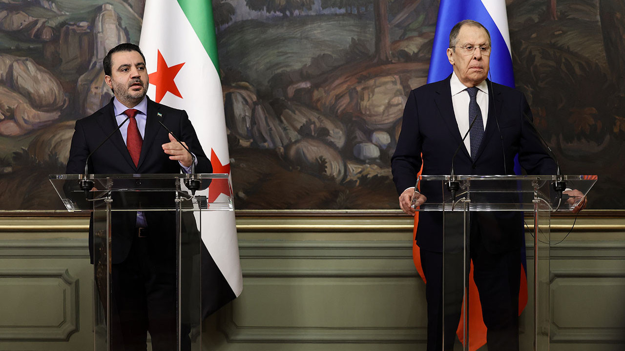 Lavrov: Şara’yı Rusya’ya bekliyoruz