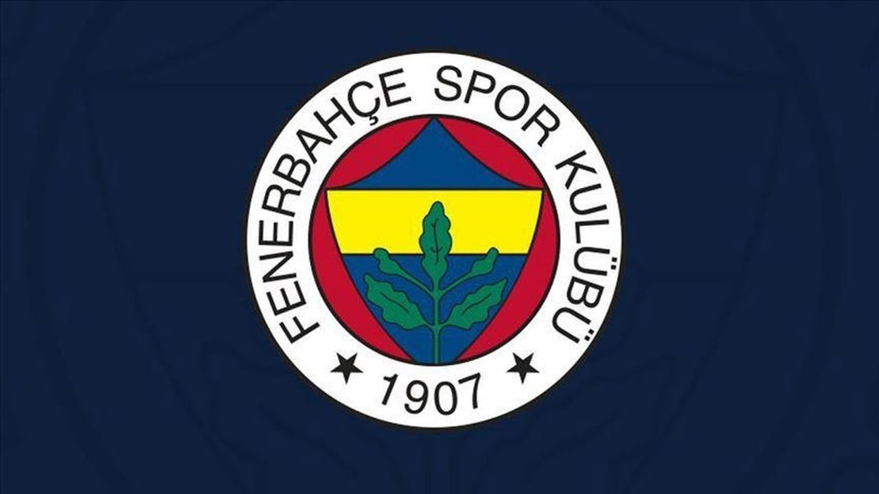 Fenerbahçe'den Galatasaray maçı sonrası açıklama! Hakem kararlarıyla ilgili paylaşım geldi
