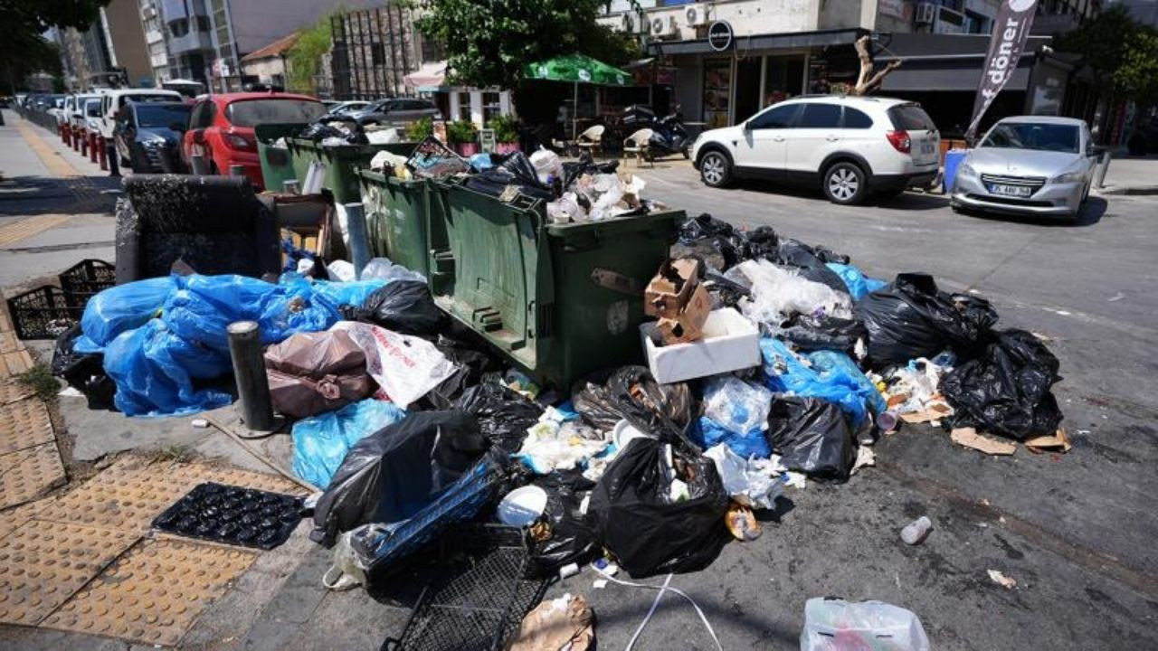 İzmir'de koku dayanılamaz hale geldi! İzmirliler nefes alamıyor