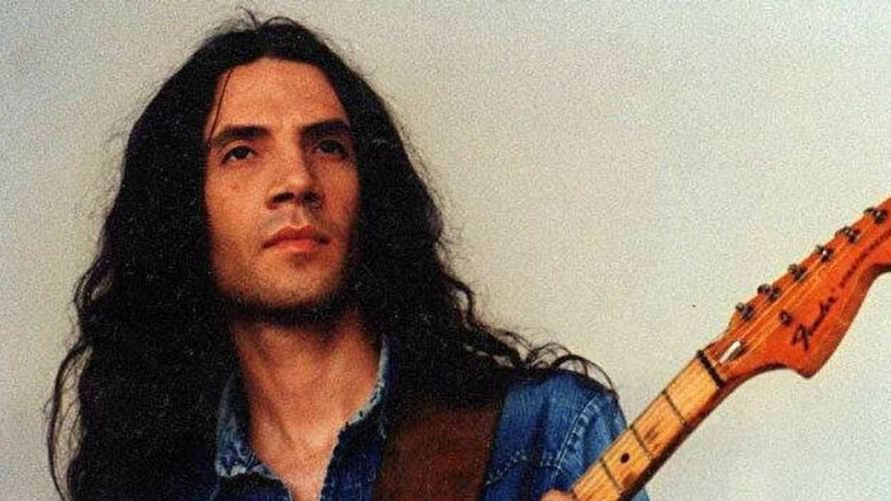 Yavuz Çetin kimdir, neden öldü? Türkiye’nin Jimi Hendrix’i neden depresyona girdi? İşte detaylar