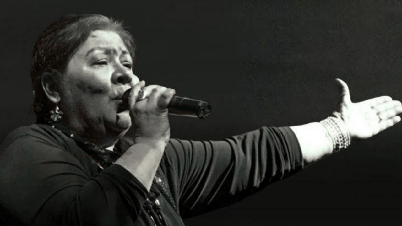 Müzik dünyasının acı kaybı: Banu Kırbağ hayatını kaybetti