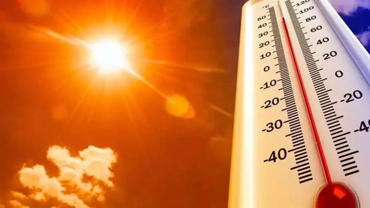 Aşırı sıcaklar nedeniyle 13 eyalette kamu kurumları tatil edildi