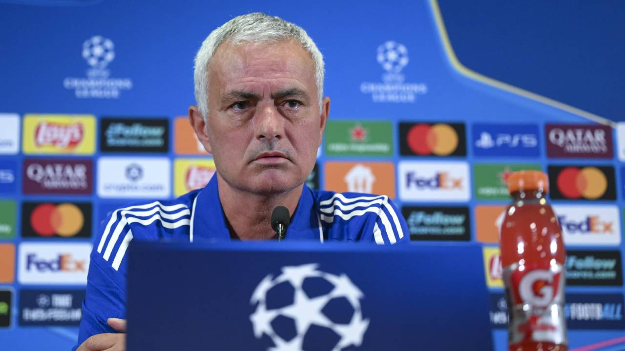 Fenerbahçe Teknik Direktörü Jose Mourinho: 'Biz favoriyiz demek istemiyorum'