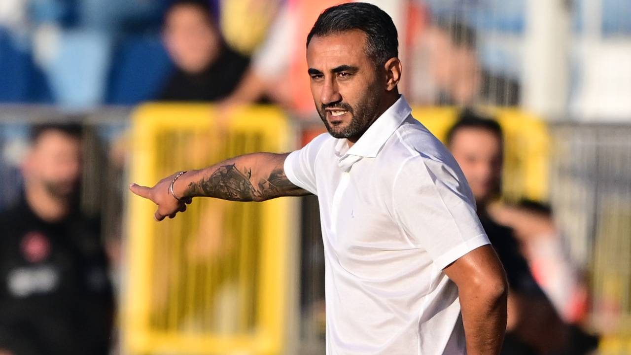 ikas Eyüpspor Teknik Direktörü Selçuk Şahin: 'Bu 3 puan bizi motive edecektir'